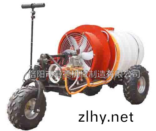 自(zi)走式噴霧機(ji)